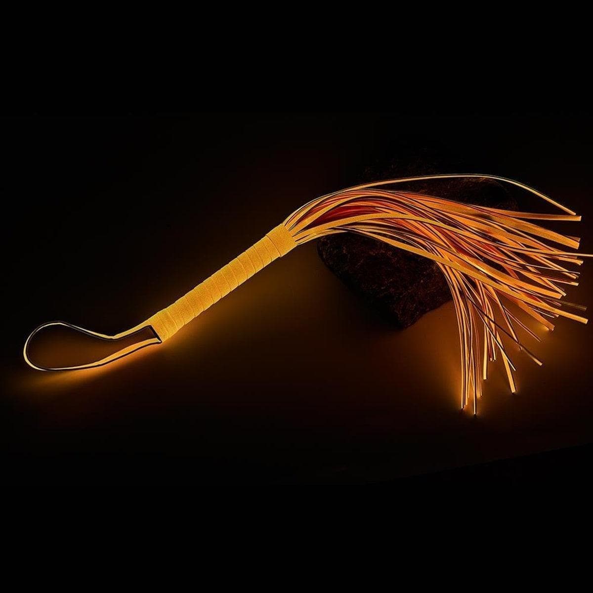 Radiant – Flogger Laranja Fluorescente, 30cm