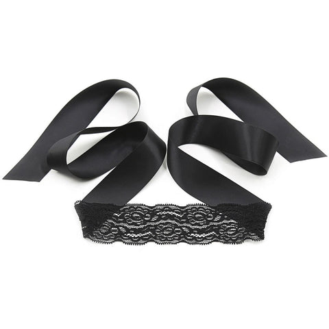 Conjunto Bondage de Renda Preta Crushious Lace Me Up – 3 Peças | Tapa Mamilos + Venda + Algemas