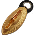 Abre-Caricas Dourado em Forma de Vagina - Abertura divertida para festas, perfeito para despedidas de solteiro e eventos temáticos.