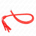 O Chicote de Serpente Vermelho KINK 65cm em diferentes ângulos, ressaltando sua versatilidade e design ergonômico para controle absoluto.