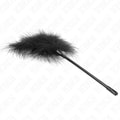 Plumas KINK Preto 27 cm, a escolha ideal para expressar sua individualidade e destacar-se com elegância.