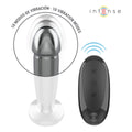 Detalhe do Plug Anal Pénis com Controlo Remoto Intense Tamanho S, apresentando o controle remoto que permite alternar entre diferentes vibrações rapidamente.