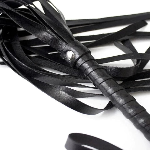 Chicote Simples Preto, 44cm Ohmama Fetish