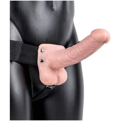 Strap-on Oco RealRock com Testiculos e Vibração, Branco 18cm Ø4cm  RealRock   